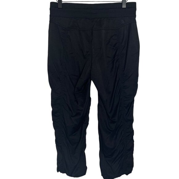 North Face Women's M Scrunch Side Hiking Cropped Pants Solid Black Sporty Gorpco - Picture 5 of 6